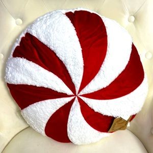 Peppermint throw decorative pillow